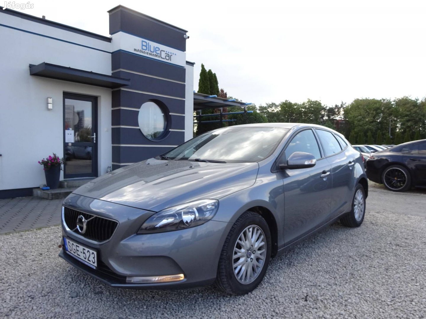 Volvo V40 2.0 D [D2] Summum Navigáció!Radar!Ked...